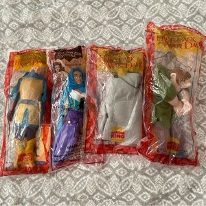 NWT Hunchback of Notre Dame Hand Puppet and Figurines 1996